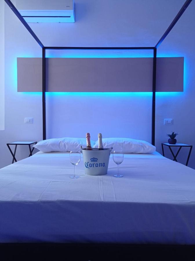 Relais Torre Gloria Bed & Breakfast Napoli Ngoại thất bức ảnh